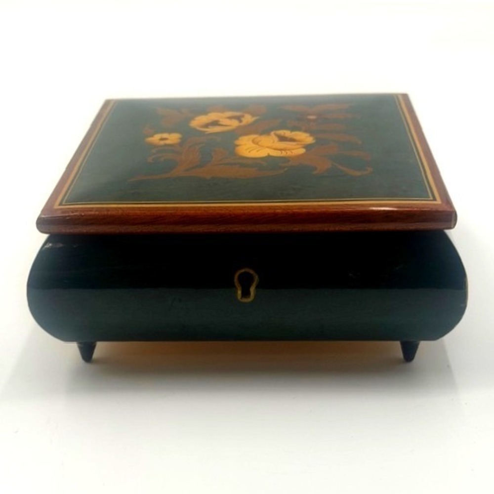 Vintage Italian Floral Marquetry Wood Music Box Romeo and Juliet‎ Green Lacquer
